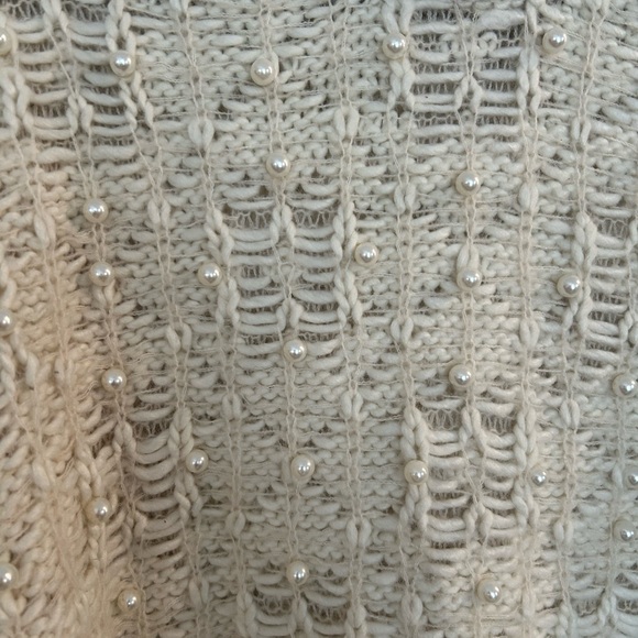 Zara Cream Sweater with Pearl Accents - Picture 2 of 5